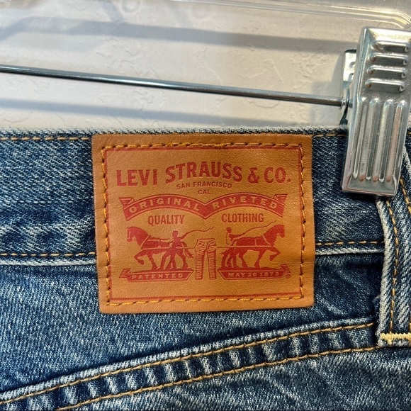 Levi’s Button Fly Cutoff Jean Shorts Size 25 Leather Patch - Picture 7 of 8